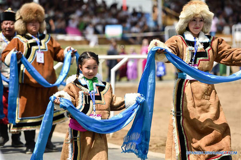 Festival do Nadam é realizado no norte da China