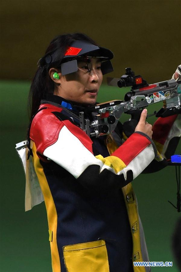 Atiradoras chinesas conquistam prata e bronze em carabina três posições a 50m