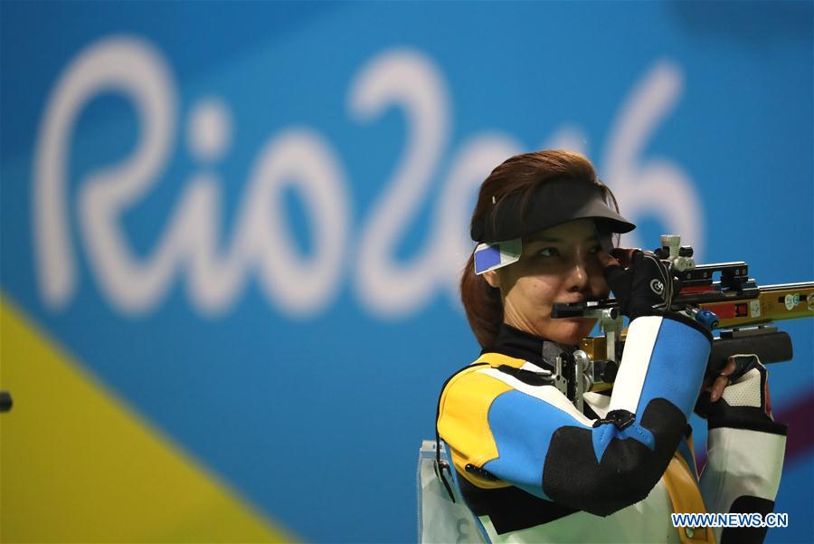 Atiradoras chinesas conquistam prata e bronze em carabina três posições a 50m