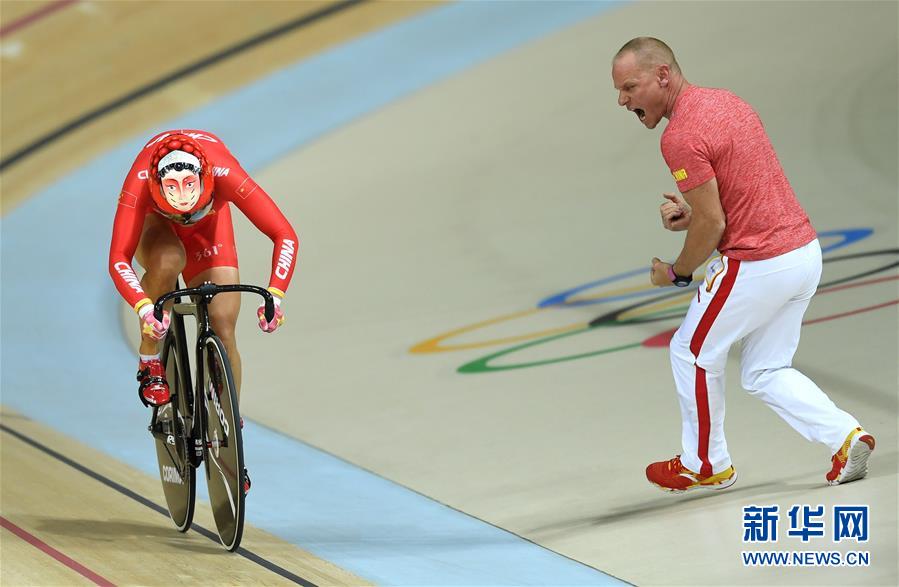 Dupla chinesa ganha ouro e estabelece recorde no ciclismo de pista