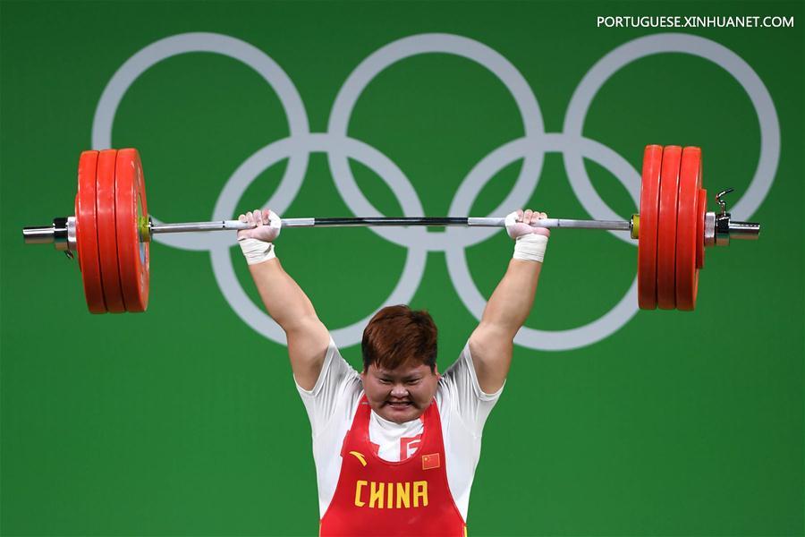 Rio 2016: Chinesa Meng Suping conquista a medalha de ouro no levantamento de peso