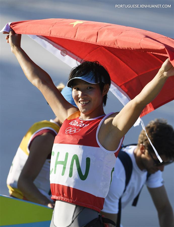 Rio 2016: Chinesa Chen Peina conquista prata na prancha a vela