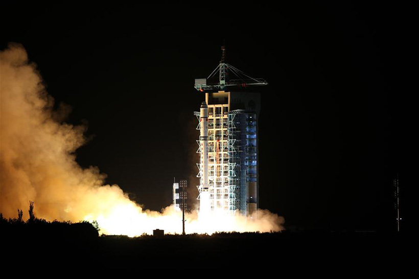 China lança primeiro satélite de telecomunicação quântico do mundo