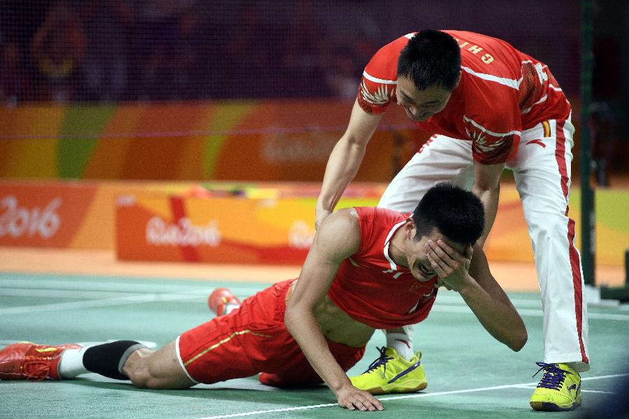 Chen Long consagra-se campeão olímpico de badminton no Rio 2016