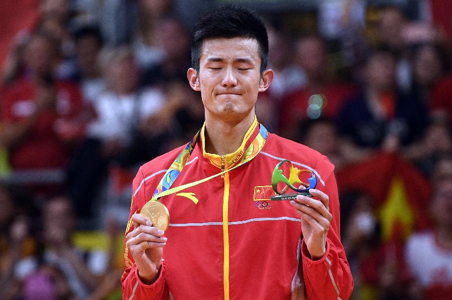 Chen Long consagra-se campeão olímpico de badminton no Rio 2016