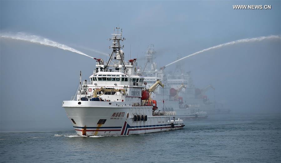 Exercício de resgate de emergência realizado em Sanya