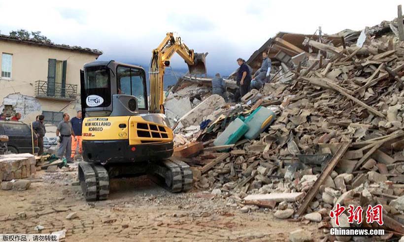 Número de mortos em terremoto na Itália aumenta para 159