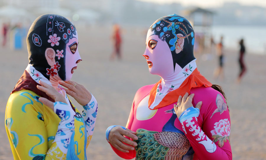 Qingdao lança nova versão do “facekini”