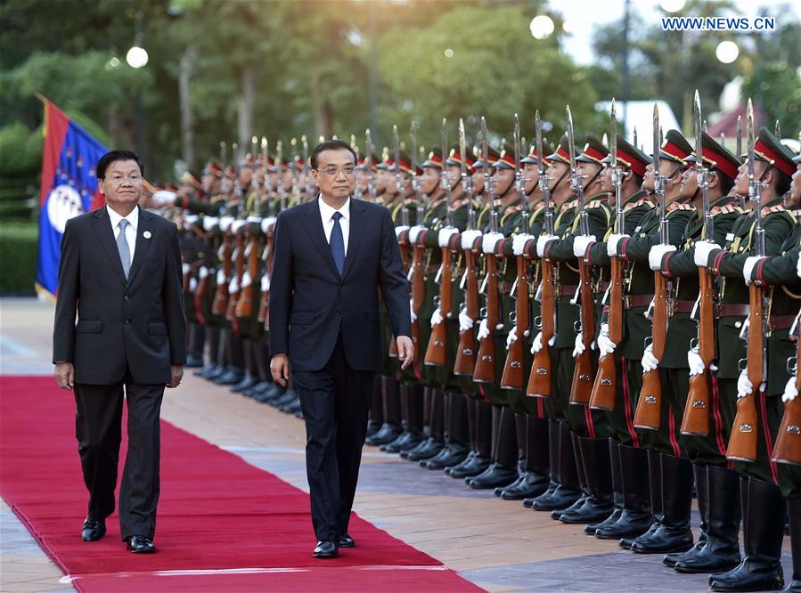 Premiê chinês quer cooperação mais forte em capacidade e investimento com Laos