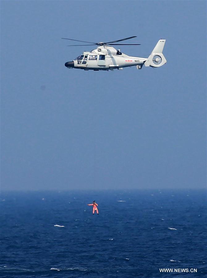 Exercício naval conjunto China-Rússia tem lugar no Mar do Sul da China