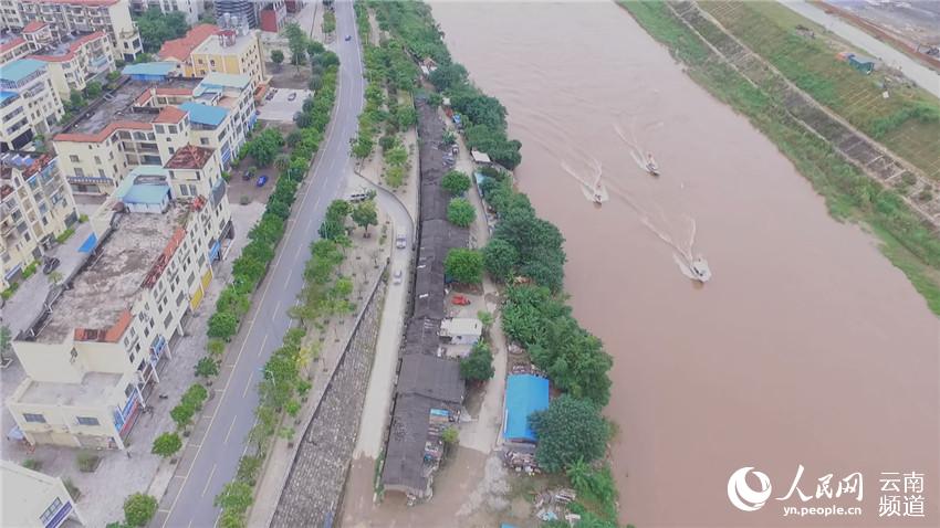 China e Vietnã realizam exercício antiterrorismo conjunto