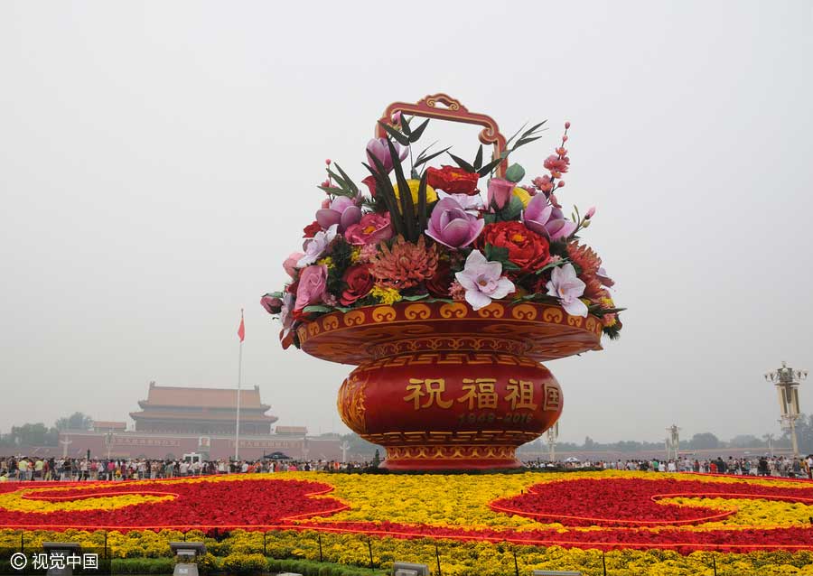 Praça Tian’anmen pronta para a chegada do Dia Nacional