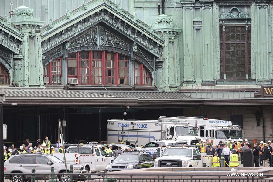 Acidente de trem nos EUA causa uma morte e 108 feridos