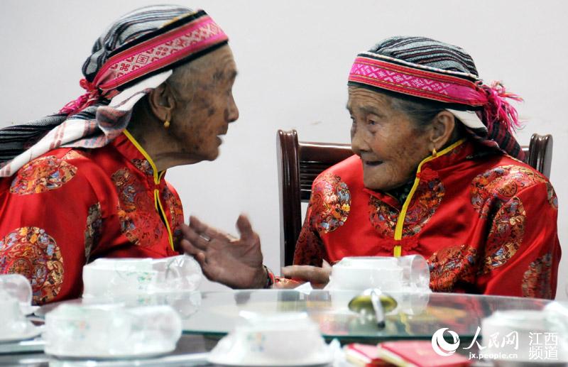 Província de Jiangxi celebra aniversário de cinco idosas centenárias