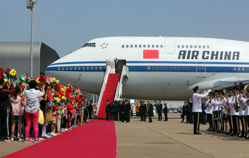 Primeiro-ministro chinês chega a Macau