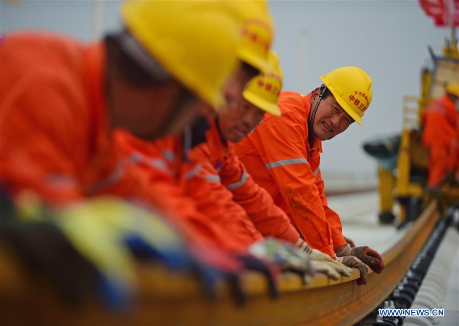 Ferrovia de alta velocidade Beijing-Shenyang em construção