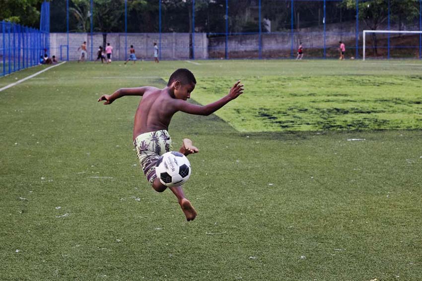 Fotojornalista brasileiro Evandro Teixeira em Beijing para Semana de Fotografia Internacional de Beijing