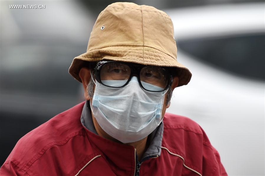 Beijing emite alerta amarelo de poluição