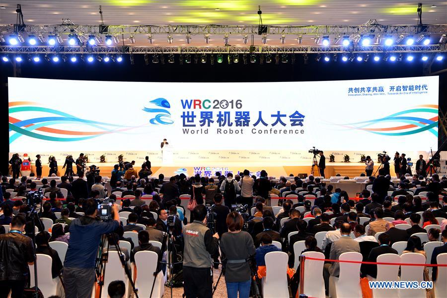 Beijing realiza Conferência Mundial do Robô 2016