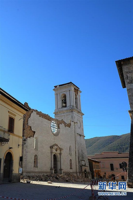 Terremoto de 6,5 graus de magnitude atinge Itália