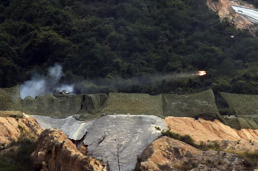 Exército de Libertação Popular da China realiza exercício militar na RAEHK