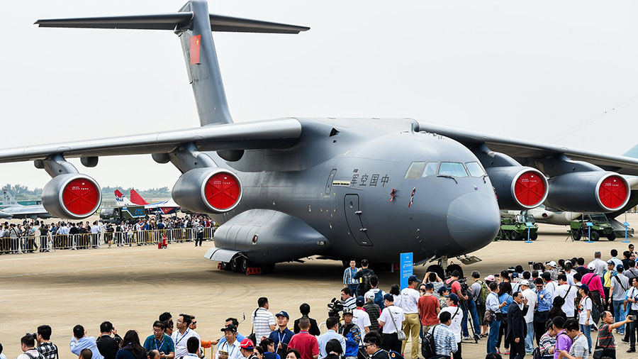 Avião de transporte Y-20 exibido em Zhuhai