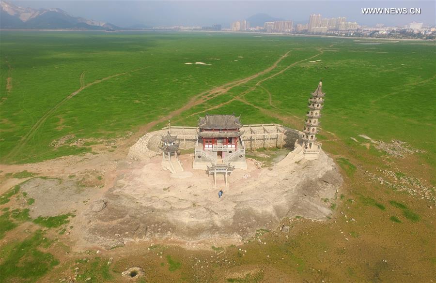 Seca afeta drasticamente níveis do maior lago de água doce da China