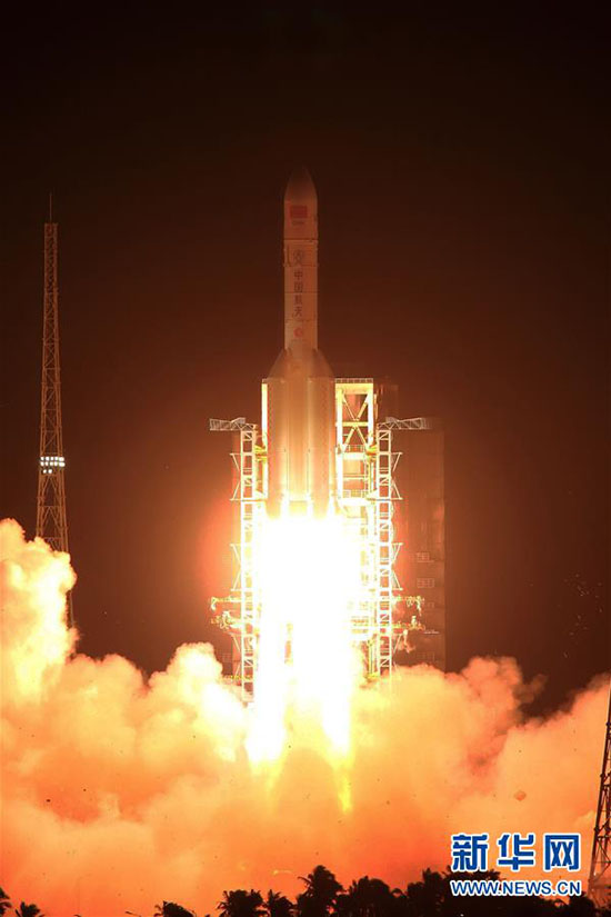 Novo foguete impulsiona sonho espacial da China