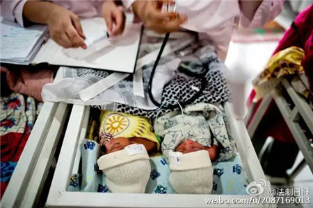 Obstetra chinesa trabalha como voluntária no Médicos Sem Fronteiras