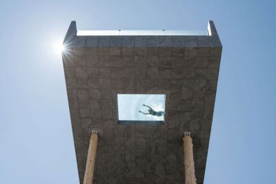 Inaugurada em Itália piscina mais “assustadora” do mundo