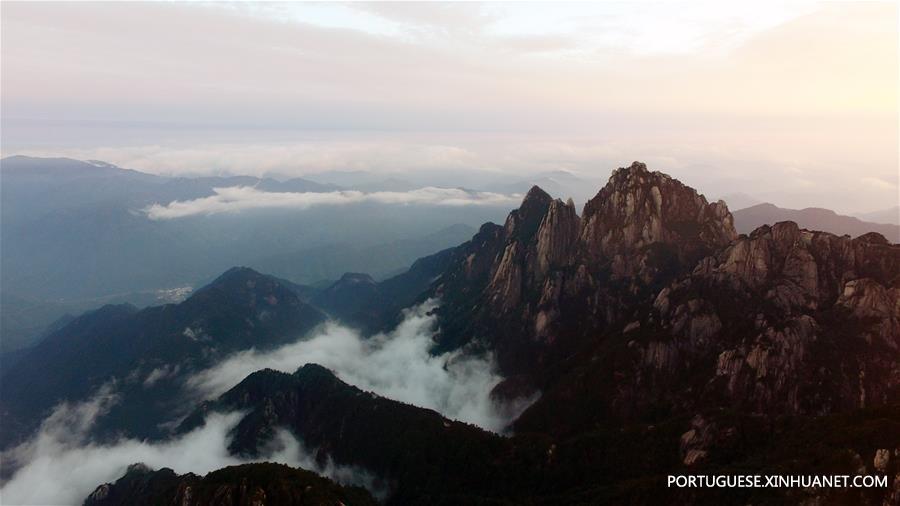 Paisagem de montanha Huangshan