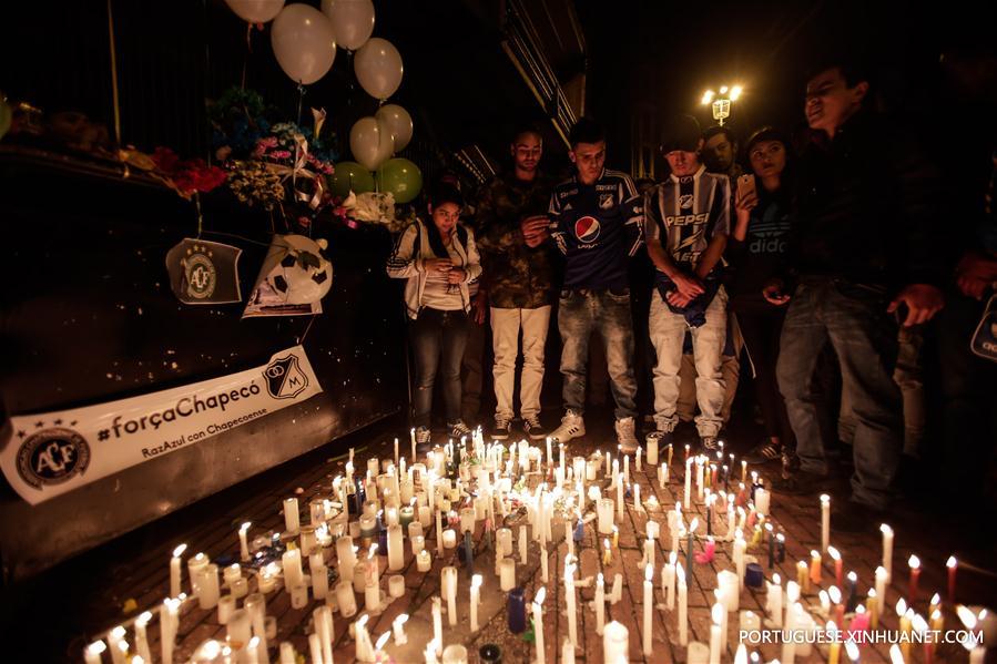 Brasil de luto pela equipe de futebol morta em acidente de avião