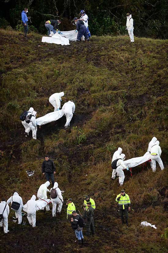 Acidente de avião com time da Chapecoense deixa 71 mortos na Colômbia