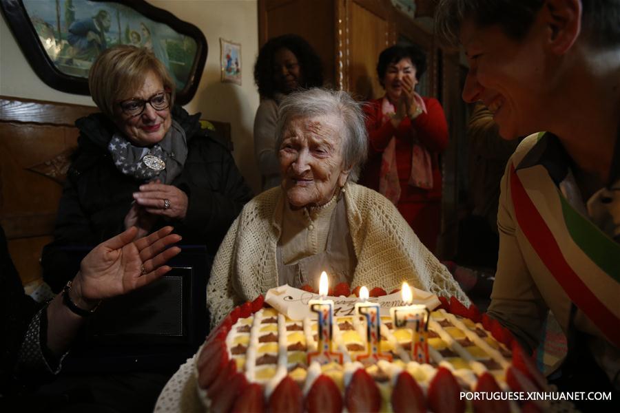 Mulher viva mais velha do mundo comemora seu 117º aniversário na Itália