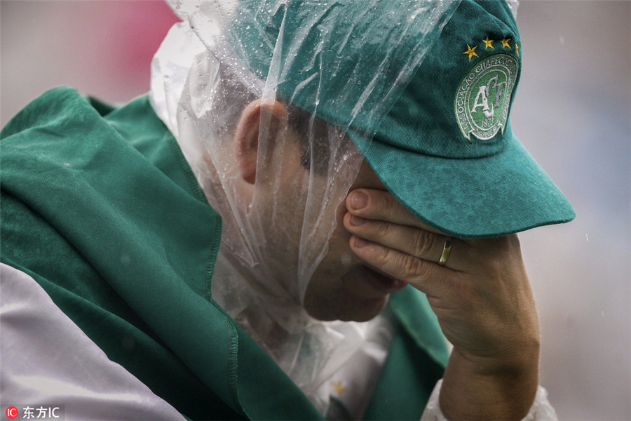 Brasil presta última homenagem aos jogadores e técnicos do Chapecoense