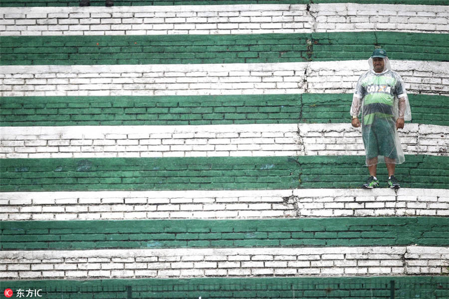 Brasil presta última homenagem aos jogadores e técnicos do Chapecoense