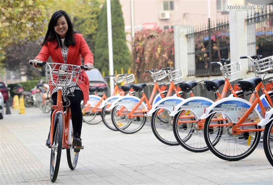 Cidades chinesas incentivam os cidadãos ao uso de bicicletas