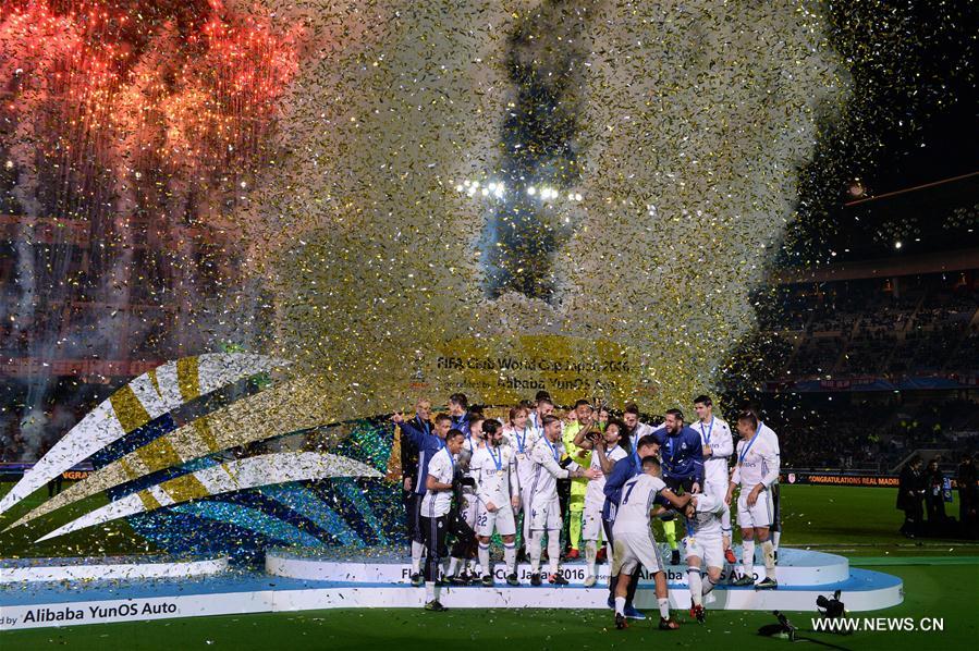 Hat-trick de Ronaldo garante vitória do Real Madrid na Copa do Mundo de Clubes