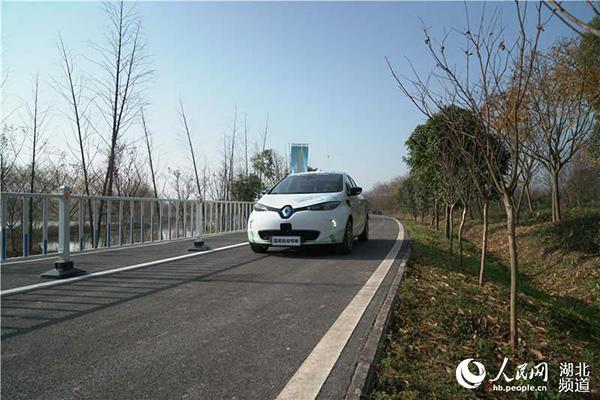 Aberta primeira zona piloto para teste de veículos sem motorista da China