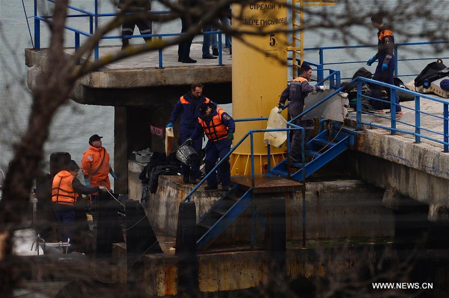 Avião militar russo cai no Mar Negro com 92 pessoas a bordo