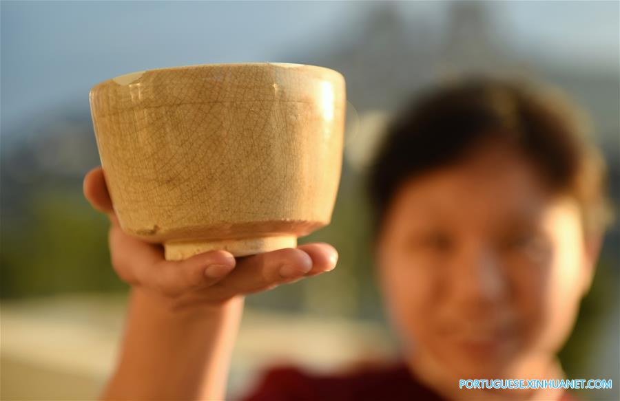 Relíquias do forno de porcelanas de Dongxi na província de Fujian