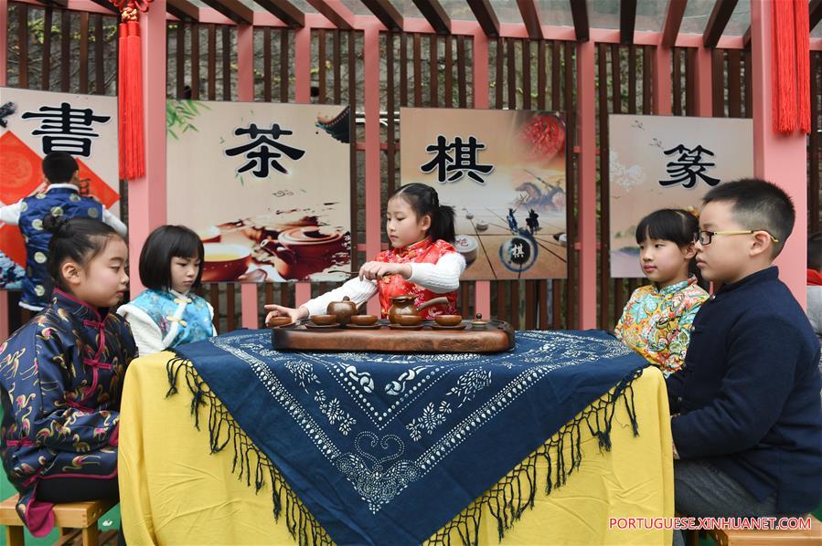 Escola no sudeste da China realiza festa temática sobre cultura tradicional