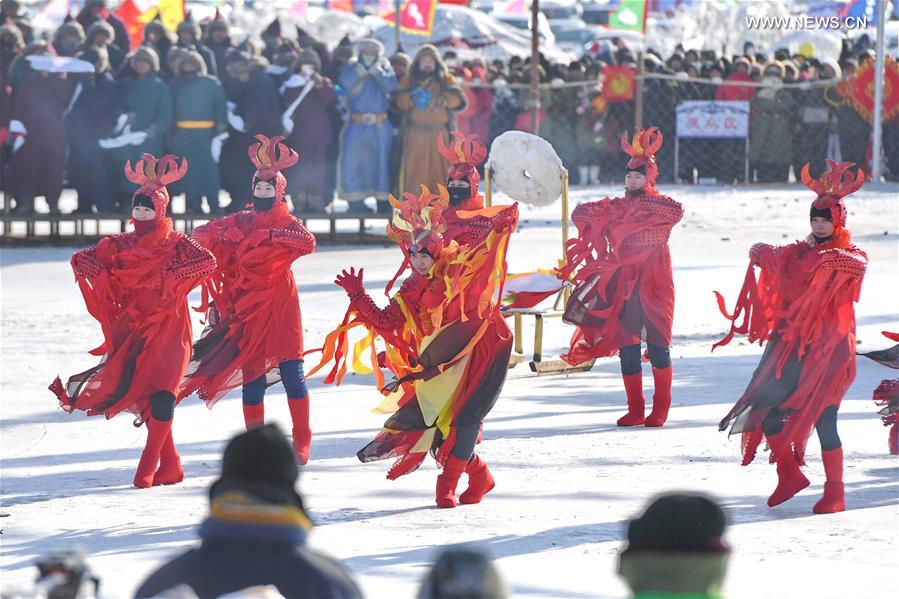 Época de pesca de inverno iniciada com celebrações no nordeste da China