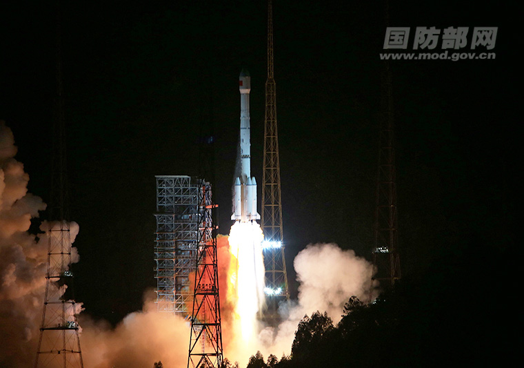 China lança satélite de testes para tecnologia de telecomunicação