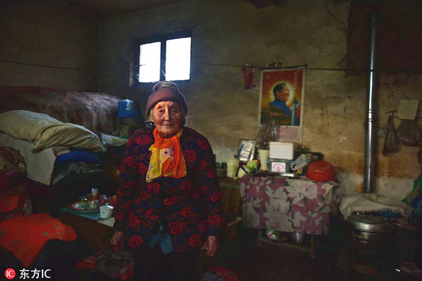 Ligação de uma mulher sino-russa de 92 anos à China