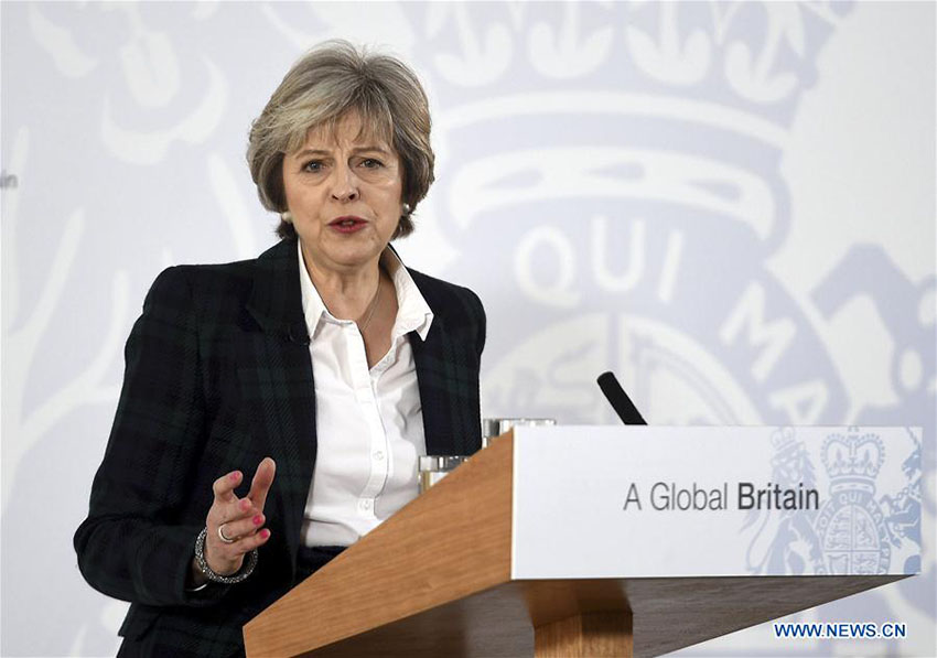 Theresa May recusa ‘Brexit’ parcial