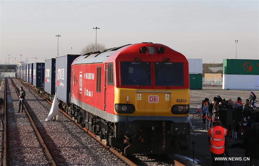 Viagem inaugural do primeiro trem que liga China ao Reino Unido concluída em Londres