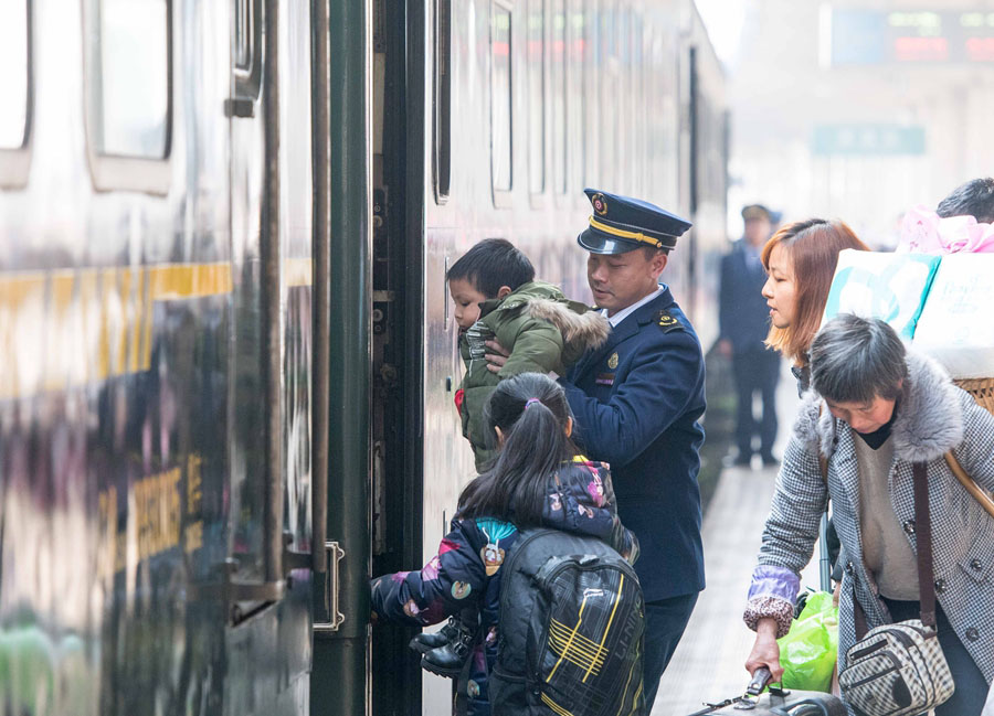 Passageiros de trem mantêm aceso sonho de funcionário de bordo