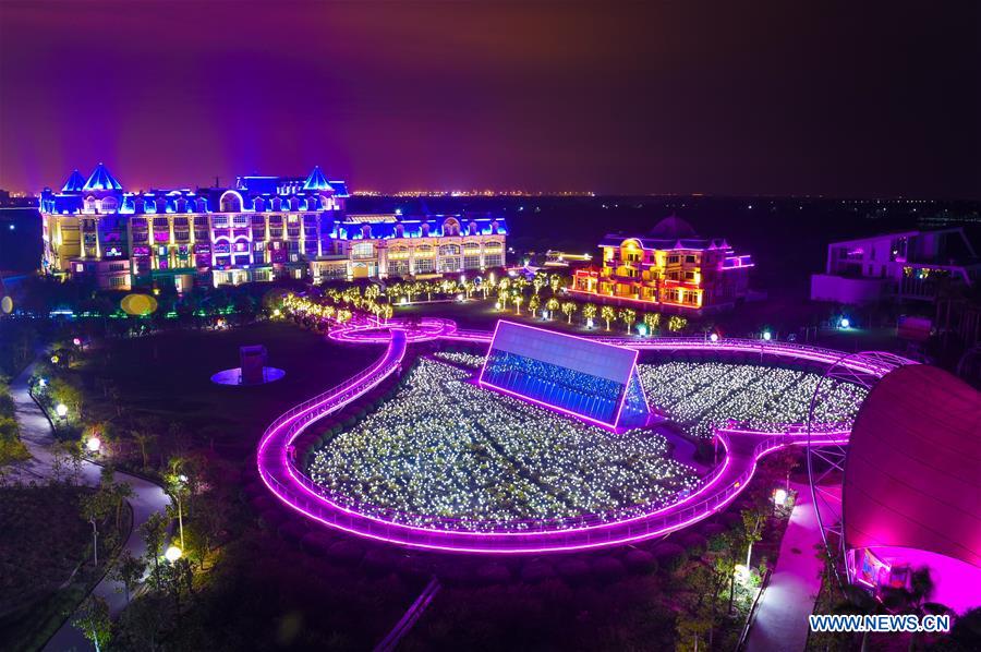 Cenário noturno do Parque dos Girassóis em Guangzhou