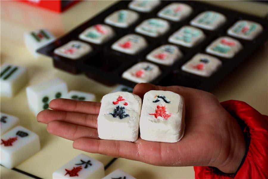 Tangyuan e mahjong: diversão e iguarias dão o nó